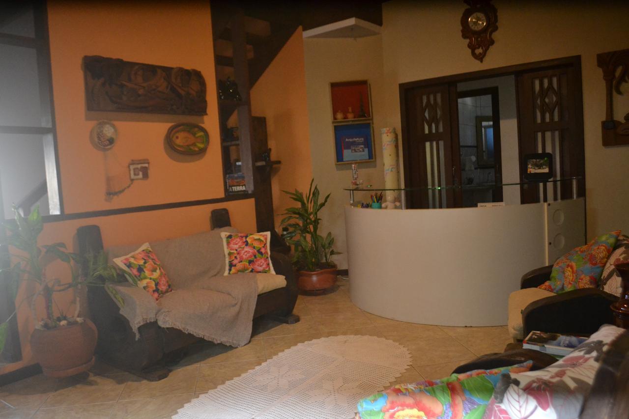Pico Da Cruz Hostel ฟลอเรียนอโปลิส ภายนอก รูปภาพ